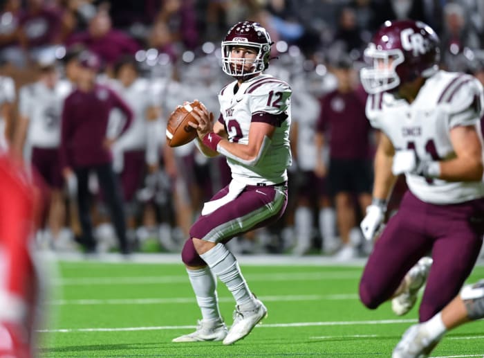 Gavin Rutherford, Katy Cinco Ranch senior quarterback.